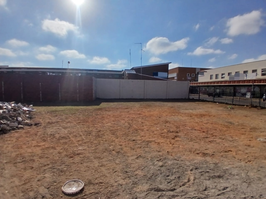 To Let commercial Property for Rent in Lower Bo-dorp North West